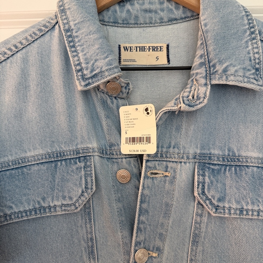 NWT We The Free Light Blue Denim Short Sleeve Romper (S) - Picture 3 of 8